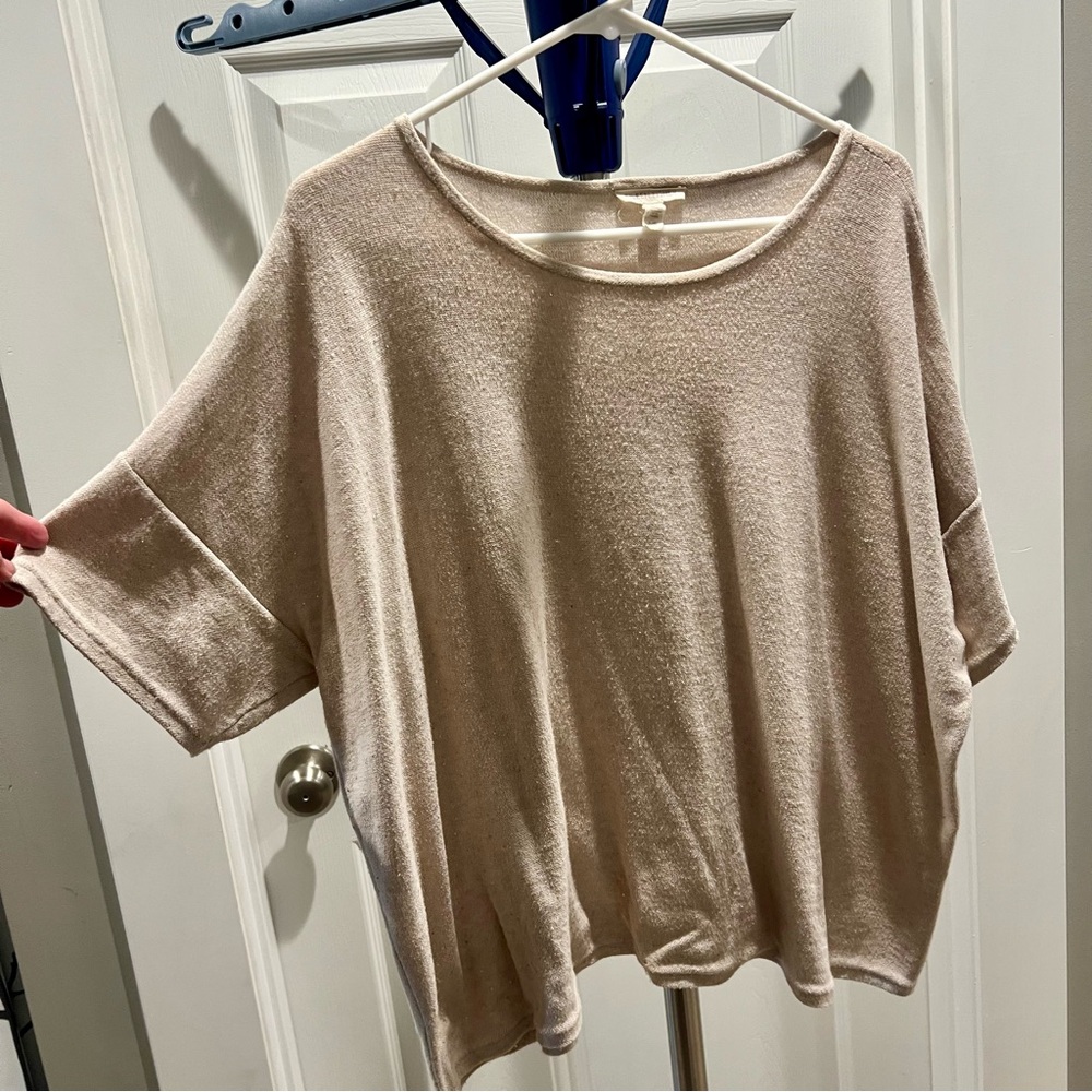 Ellen Tracy Soft Beige Short Sleeve Sweater Tee